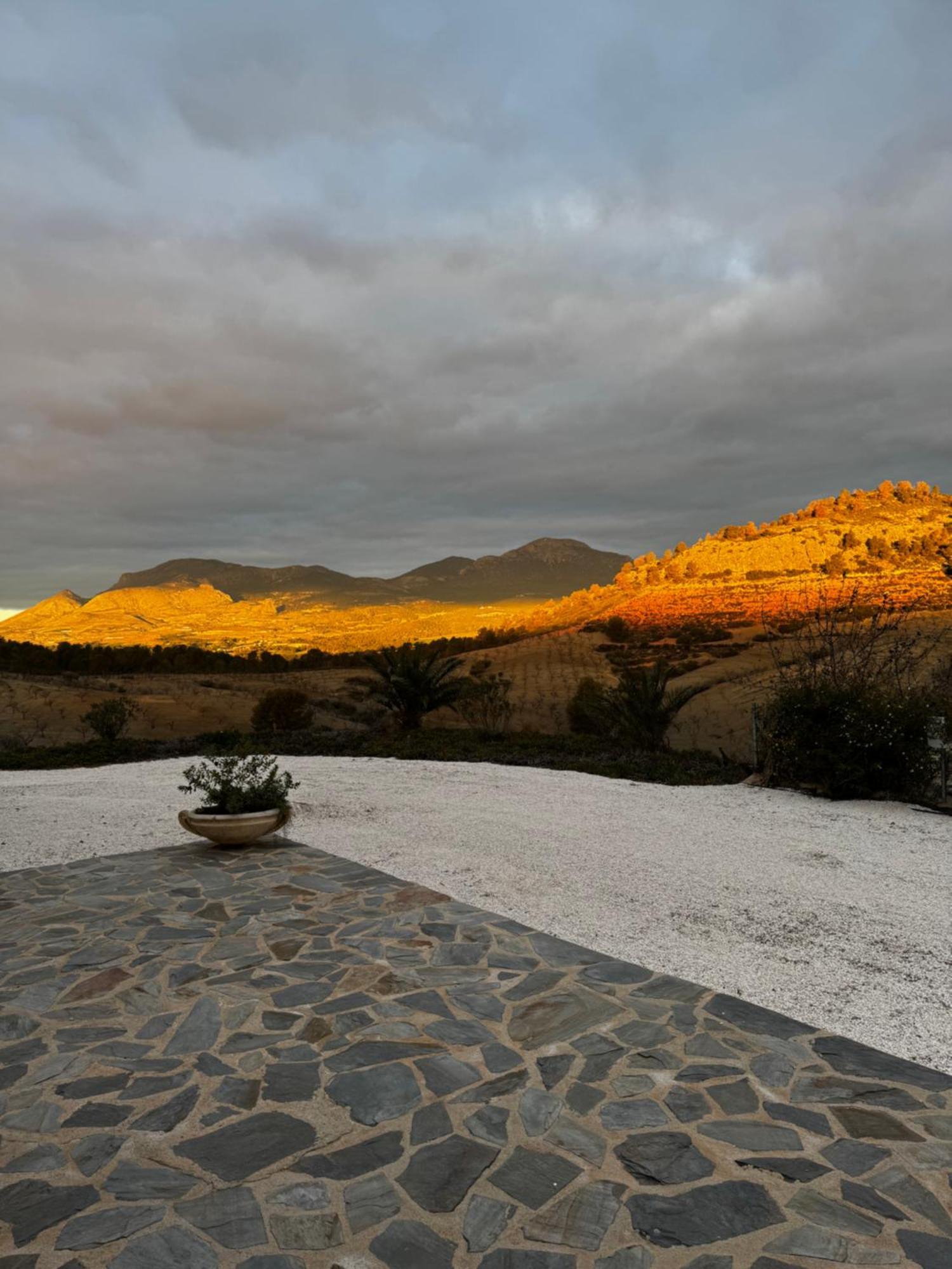 Bed and Breakfast Casa Lamberdina Fuensanta  Exterior foto